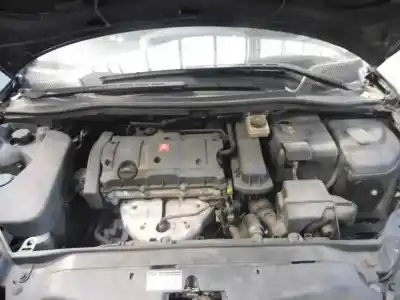 Sloopvoertuig citroen c4 coupe vtr plus van het jaar 2005 aangedreven nfutu5jp4