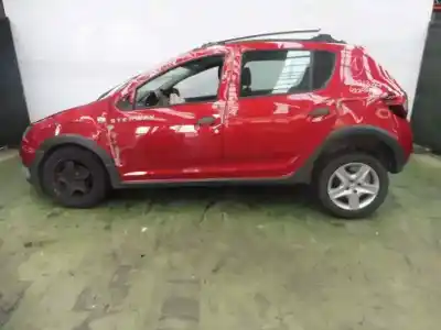 Vehicul casat DACIA                                              SANDERO                                                                                                                                                                                                                                                    Stepway                                                                                                                                                                                                                                                    al anului 2014 alimentat K9K792