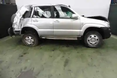Здавання транспортного засобу toyota land cruiser (j12) 3.0 d-4d gx року 2008 потужний 1kdftv