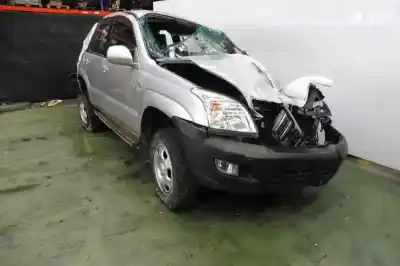 Здавання транспортного засобу toyota land cruiser (j12) 3.0 d-4d gx року 2008 потужний 1kdftv