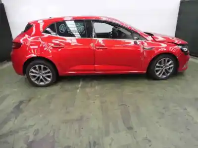 Veículo de Sucata RENAULT                                            MEGANE IV BERLINA 5P                                                                                                                                                                                                                                       GT-Line                                                                                                                                                                                                                                                    do ano 2016 alimentado R9ME409