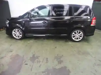 Veículo de Sucata OPEL ZAFIRA B Cosmo do ano 2009 alimentado Z19DTH