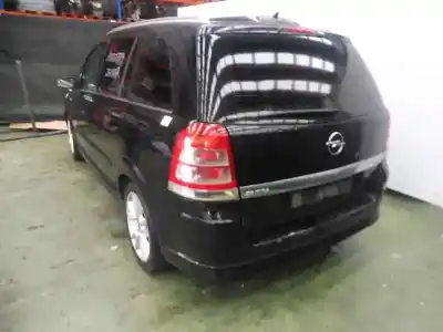 Veículo de Sucata opel zafira b cosmo do ano 2009 alimentado z19dth