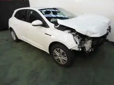 Vehicul casat renault                                            megane iv berlina 5p                                                                                                                                                                                                                                       life                                                                                                                                                                                                                                                       al anului 2017 alimentat k9k647