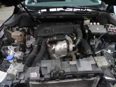 Véhicule à la ferraille peugeot 508 sw active de l'année 2011 alimenté 9hr