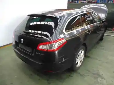 Véhicule à la ferraille peugeot 508 sw active de l'année 2011 alimenté 9hr