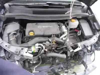 Sloopvoertuig opel zafira b enjoy van het jaar 2009 aangedreven z17dtr