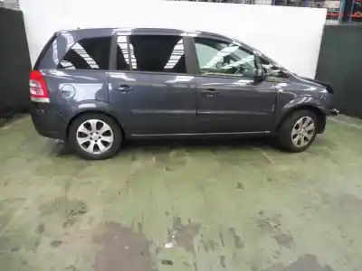 Sloopvoertuig opel zafira b enjoy van het jaar 2009 aangedreven z17dtr