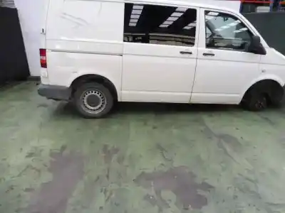 Scrapping Vehicle volkswagen t5 transporter/furgoneta caja cerrada - techo medio elevado of the year 2008 powered bnz