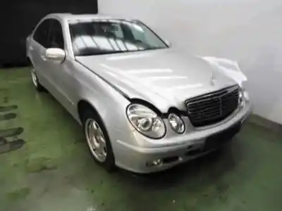 Здавання транспортного засобу mercedes-benz clase e (w211) berlina e 270 cdi (211.016) року 2002 потужний 647961