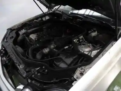 Здавання транспортного засобу mercedes-benz clase e (w211) berlina e 270 cdi (211.016) року 2002 потужний 647961