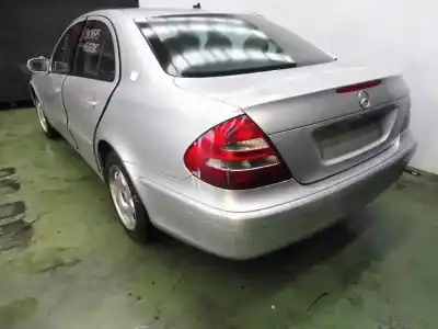 Здавання транспортного засобу mercedes-benz clase e (w211) berlina e 270 cdi (211.016) року 2002 потужний 647961