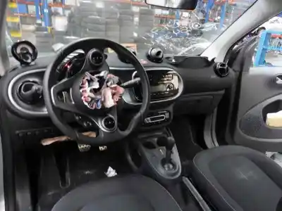 Scrapping Vehicle smart fortwo coupe basis (66kw) (453.344) of the year 2016 powered 281910(h4b)