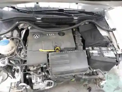 Verschrottungsfahrzeug volkswagen polo (6c1) a-polo des jahres 2014 angetrieben cusa