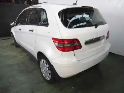 Здавання транспортного засобу mercedes-benz clase b (w245) 180 cdi (245.207) року 2006 потужний 640940