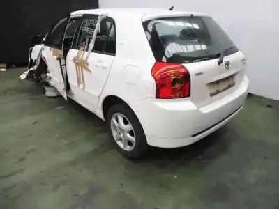 Veicolo di demolizione toyota corolla (_e12_) 1.4 d (nde120_) dell'anno 2006 alimentato 1ndtv