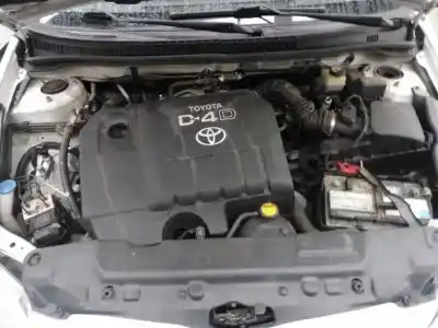 Veicolo di demolizione toyota corolla (_e12_) 1.4 d (nde120_) dell'anno 2006 alimentato 1ndtv