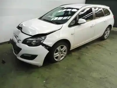 Hurda Aracı opel astra j sports tourer selective yılın 2014 güçlü b16dtl 1.6