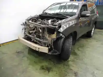 Veículo de Sucata toyota land cruiser (j15) basis do ano 2010 alimentado 1kdftv