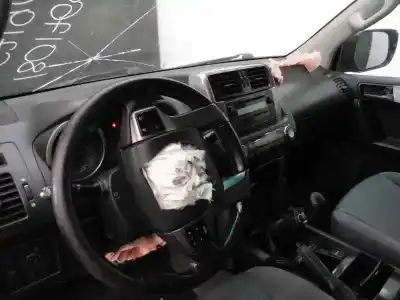 Veículo de Sucata toyota land cruiser (j15) basis do ano 2010 alimentado 1kdftv