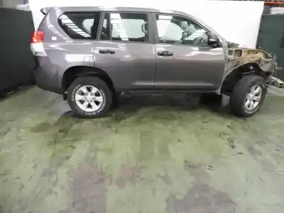 Veículo de Sucata toyota land cruiser (j15) basis do ano 2010 alimentado 1kdftv