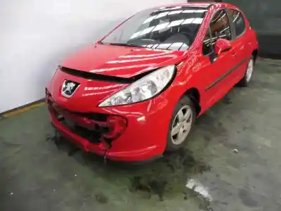 Veículo de Sucata peugeot 207 xt do ano 2007 alimentado 8fs