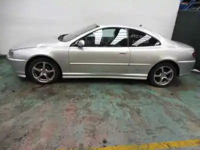 Veicolo di demolizione PEUGEOT                                            406 COUPE (S1/S2)                                                                                                                                                                                                                                          2.2 HDI                                                                                                                                                                                                                                                    dell'anno 2002 alimentato 4HX