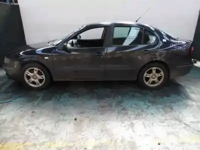 Здавання транспортного засобу seat toledo (1m2) signo року 2002 потужний asv