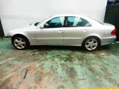 Veículo de Sucata MERCEDES                                           CLASE E (W211) BERLINA                                                                                                                                                                                                                                     E 320 CDI (211.022)                                                                                                                                                                                                                                        do ano 2006 alimentado 642920