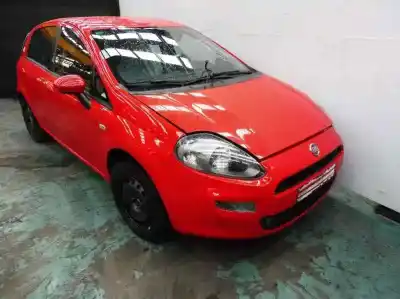 Veículo de Sucata fiat punto (199) easy do ano 2014 alimentado 199a9000