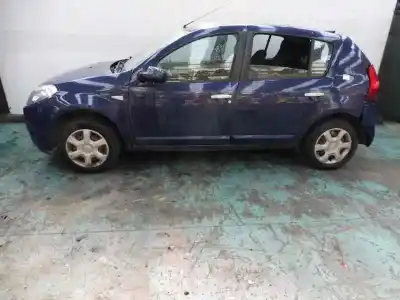 Veículo de Sucata DACIA SANDERO Laureate do ano 2009 alimentado D4F732