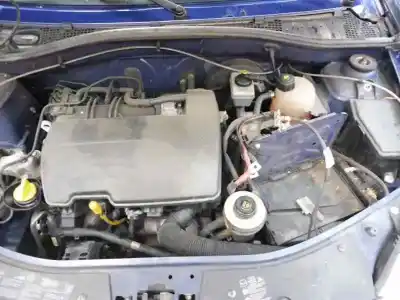 Veículo de Sucata dacia sandero laureate do ano 2009 alimentado d4f732