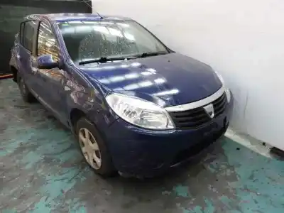 Veículo de Sucata dacia sandero laureate do ano 2009 alimentado d4f732