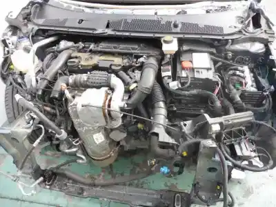 Veicolo di demolizione peugeot 308 allure dell'anno 2014 alimentato 9h05