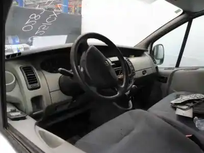 Hurda Aracı otras marcas trafic caja cerrada (ab 4.01) 2.5 dci diesel cat 135 cv / 99 kw yılın 2004 güçlü g9u b7