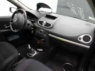 Утилизация автомобиля renault clio iii confort dynamique года 2006 питание k4md8