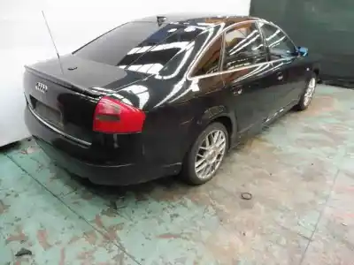 Sloopvoertuig audi a6 berlina (4b2) 2.5 tdi van het jaar 2000 aangedreven ake