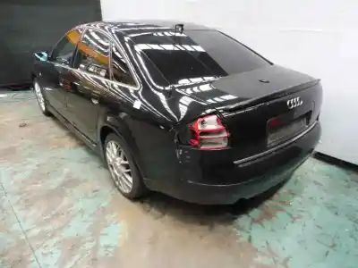 Sloopvoertuig audi a6 berlina (4b2) 2.5 tdi van het jaar 2000 aangedreven ake