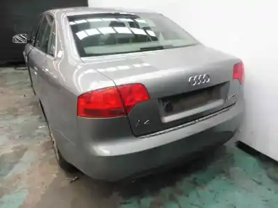 Veículo de Sucata audi a4 berlina (8e) 2.0 tdi 16v (103kw) do ano 2005 alimentado blb