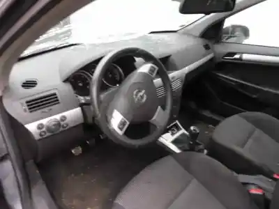 Veículo de Sucata opel astra h berlina sport do ano 2008 alimentado z17dth