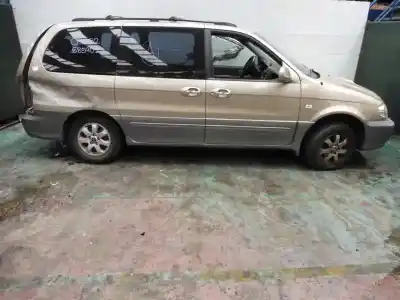 Vehicul casat KIA CARNIVAL II 2.9 CDRi EX al anului 2006 alimentat J3