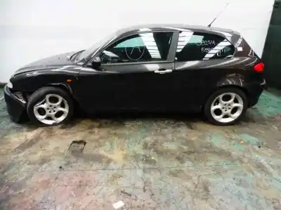 Verschrottungsfahrzeug ALFA ROMEO ALFA 147 (190) 1.9 JTD 16V Distinctive des Jahres 2004 angetrieben 192A5000