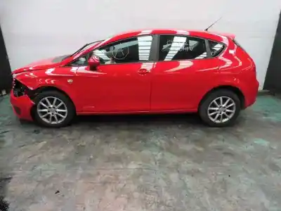 Здавання транспортного засобу seat leon (1p1) 1.2 reference року 2011 потужний cbzb