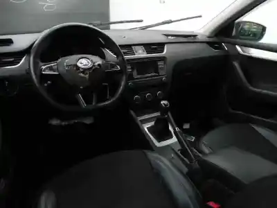 Veículo de Sucata skoda octavia lim. (5e3) ambition do ano 2015 alimentado cxxb