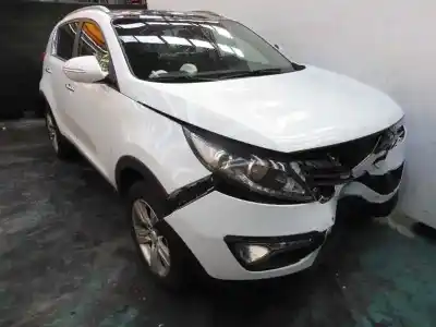 Здавання транспортного засобу kia sportage concept 4x2 року 2012 потужний d4fd