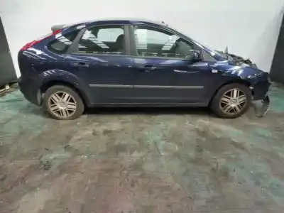 Veículo de Sucata FORD FOCUS BERLINA (CAP) Sport do ano 2005 alimentado HXDA