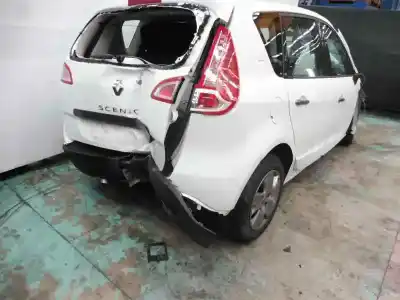Scrapping Vehicle renault scenic iii emotion of the year 2011 powered k9kj836