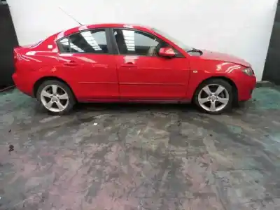 Véhicule à la ferraille mazda 3 berlina (bk) 2.0 sportive de l'année 2004 alimenté lf