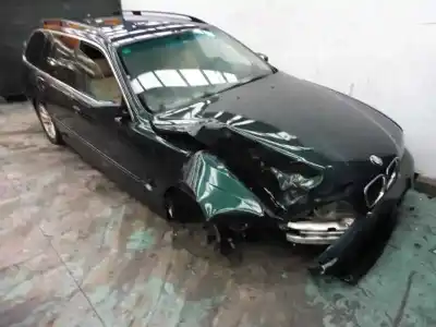 Утилизация автомобиля bmw serie 5 touring (e39) 520i exclusive года 2002 питание 226s1g