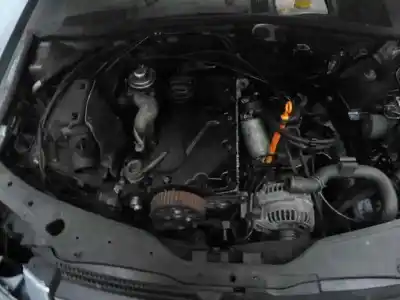 Sloopvoertuig volkswagen passat berlina (3b3) edition van het jaar 2002 aangedreven avb